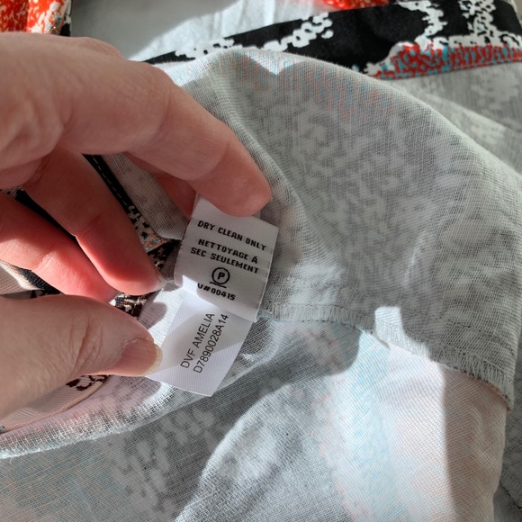 Diane Von Furstenberg Amelia Wrap Dress Size 2 - Picture 3 of 9